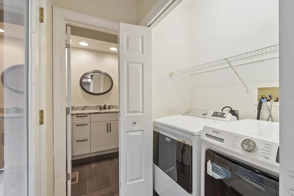 53 Barnside Drive Bedford NH 03110