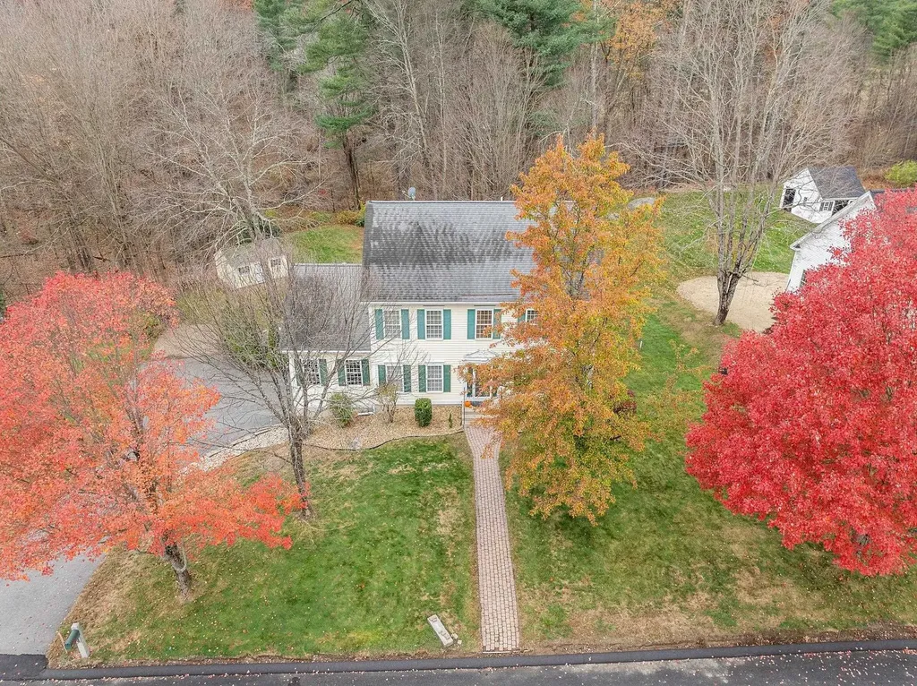 53 Barnside Drive Bedford NH 03110