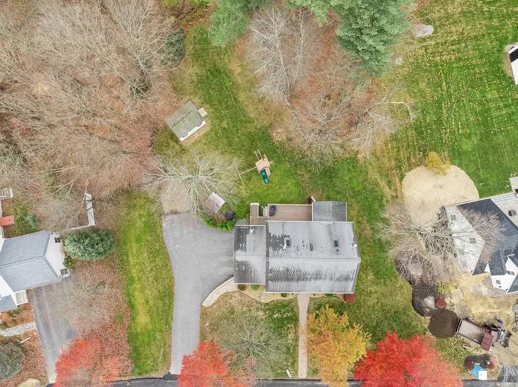 53 Barnside Drive Bedford NH 03110