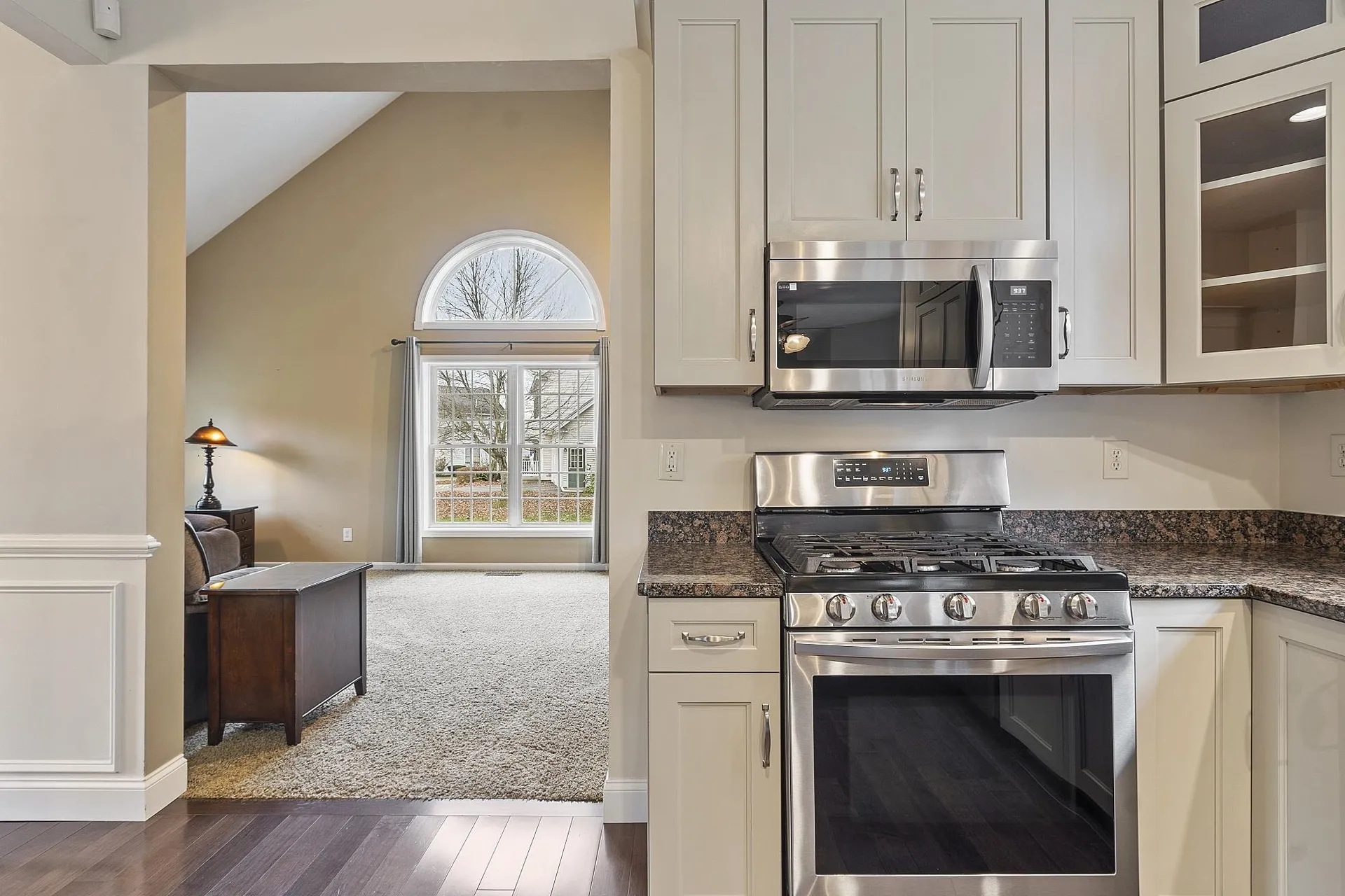 53 Barnside Drive Bedford NH 03110