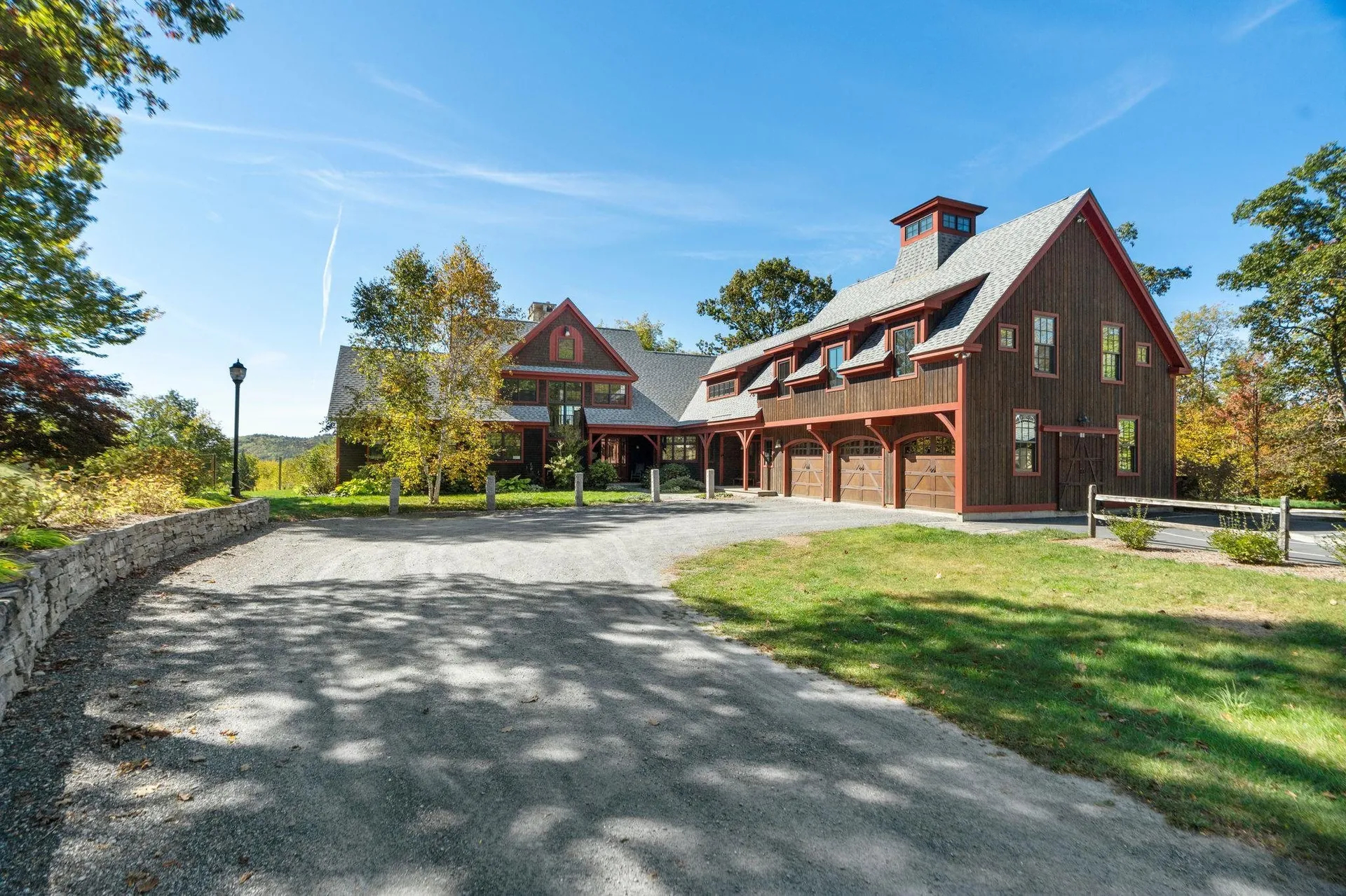 Lyme NH, 10 Tavern Lane