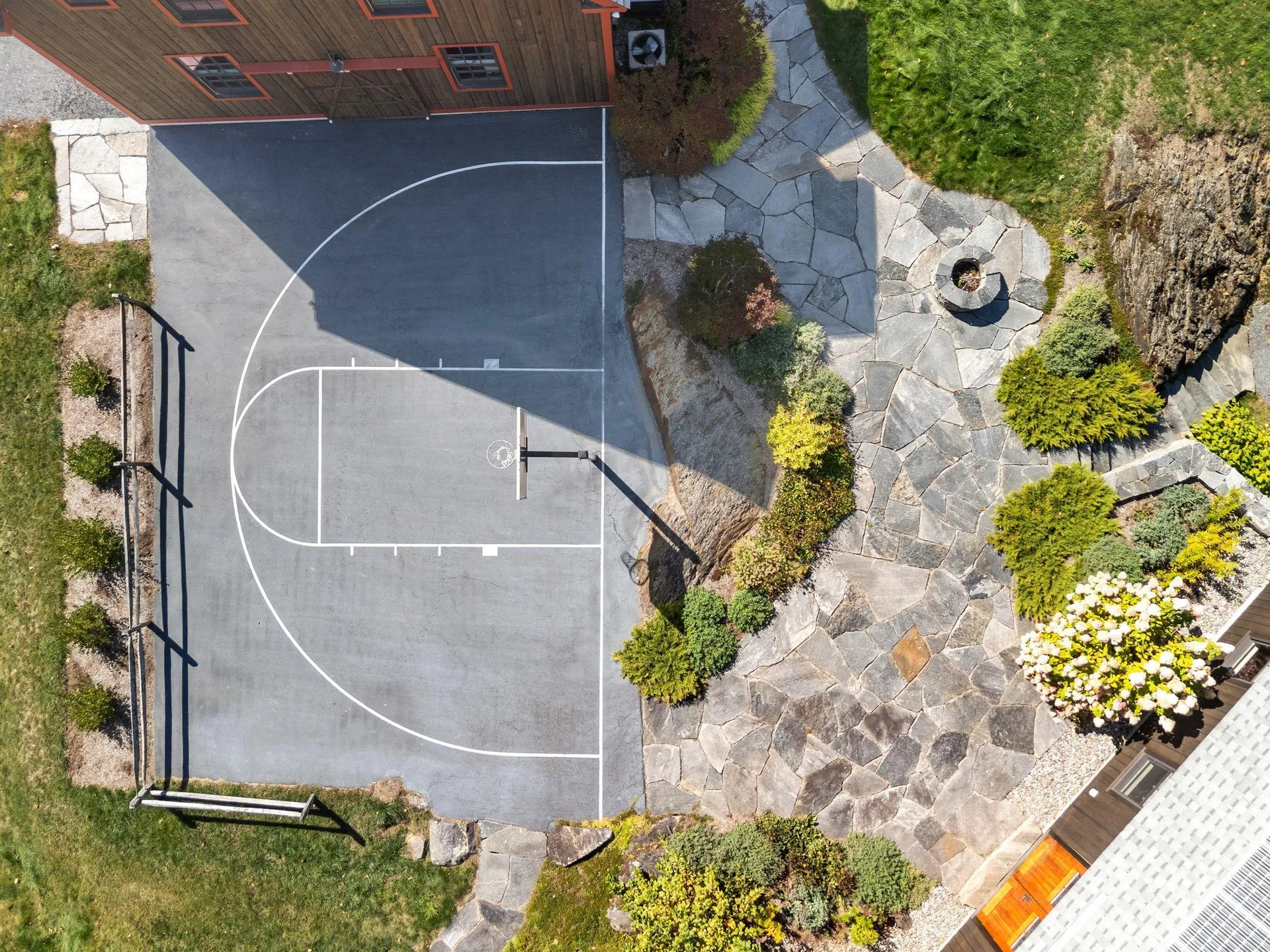 10 Tavern Lane Lyme NH 03768