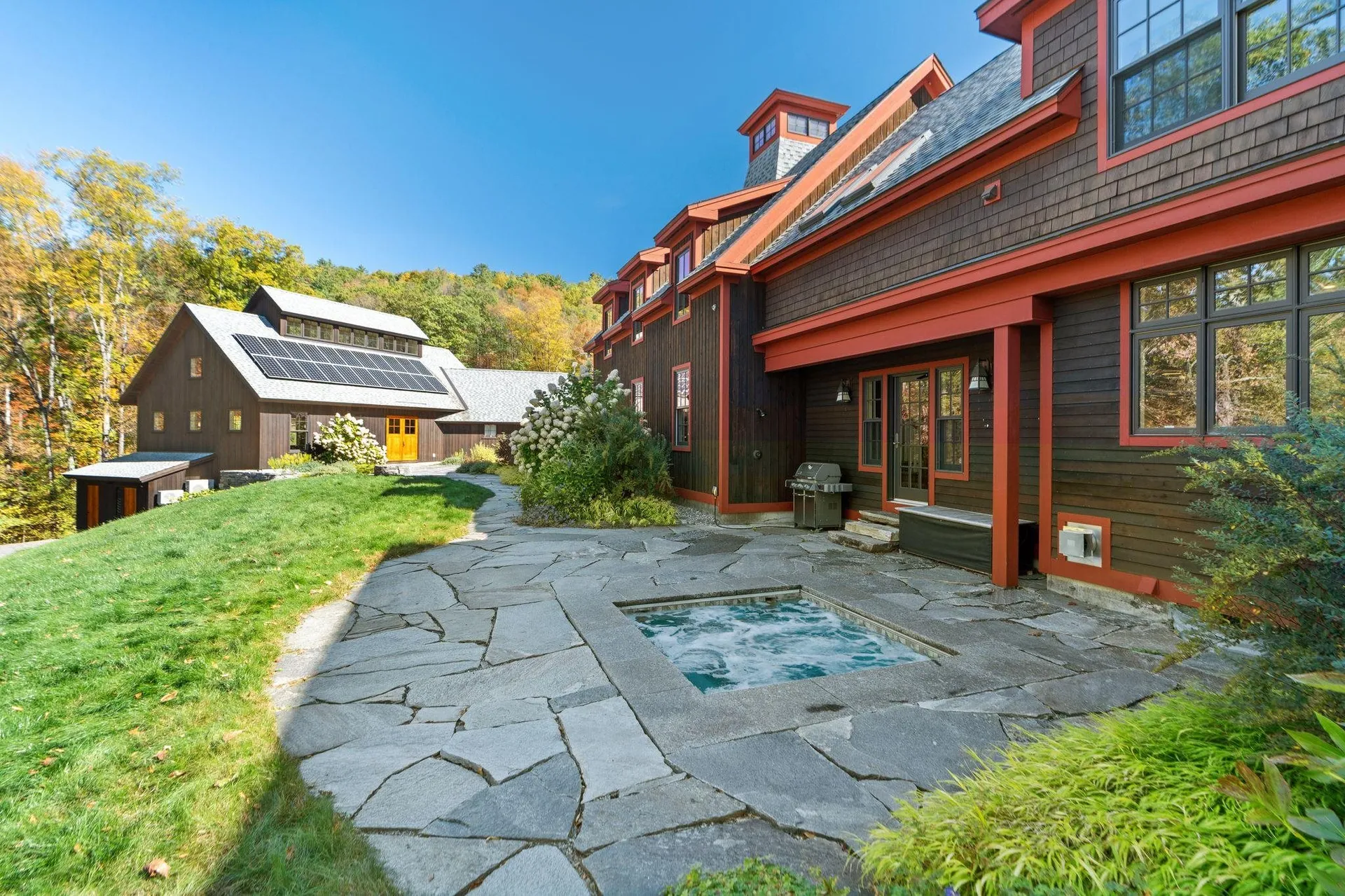 10 Tavern Lane Lyme NH 03768