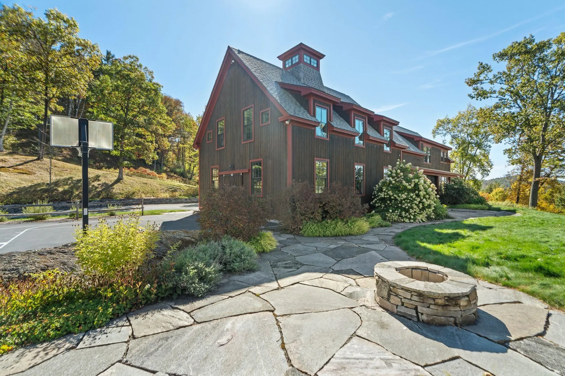 10 Tavern Lane Lyme NH 03768