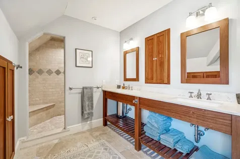 10 Tavern Lane Lyme NH 03768