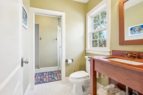 10 Tavern Lane Lyme NH 03768