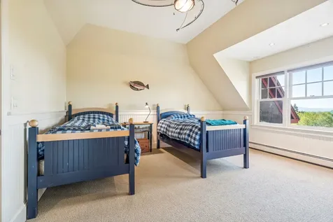 10 Tavern Lane Lyme NH 03768