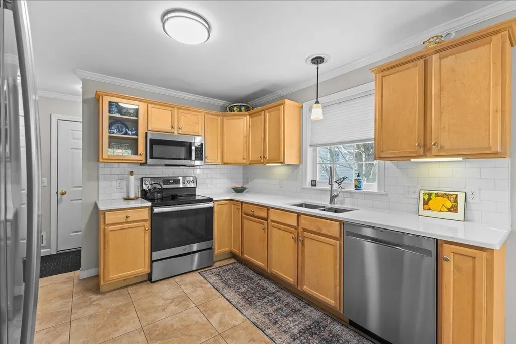 229B Ledgewood Lane Georgia VT 05468