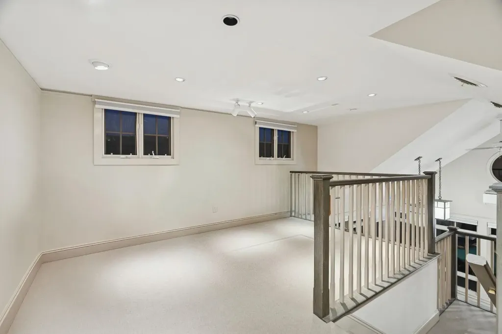 299 Mountain Road Stowe VT 05672