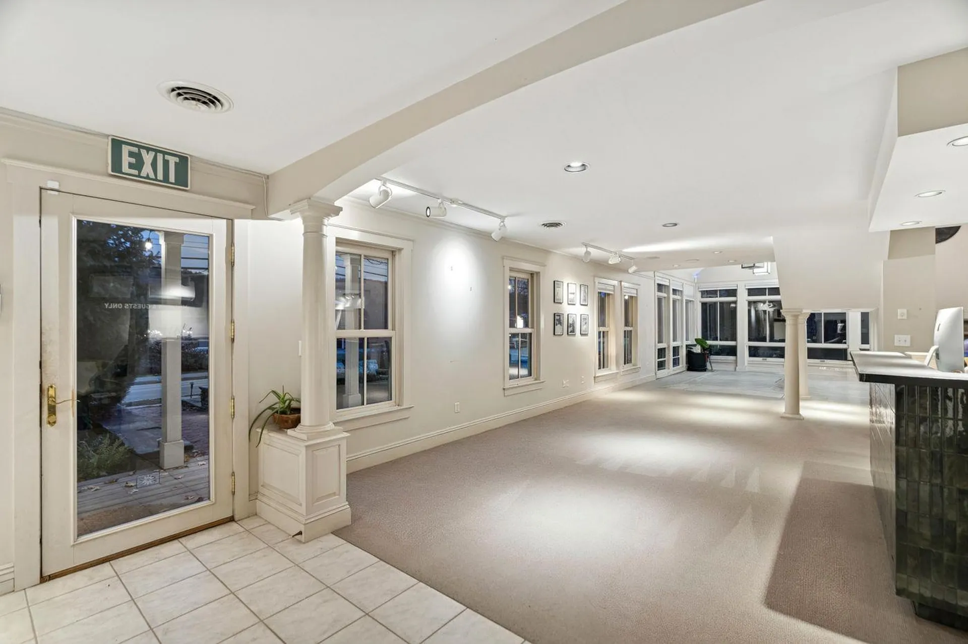 299 Mountain Road Stowe VT 05672