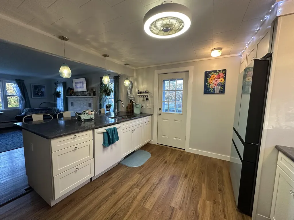 188 Sawyers Crossing Road Swanzey NH 03446