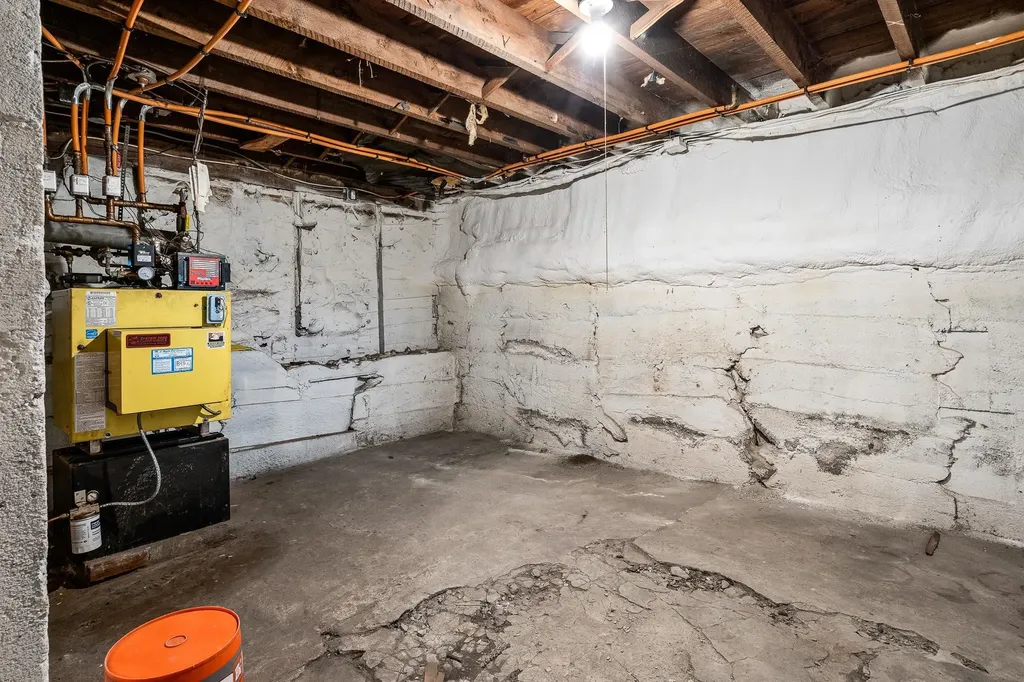 202 Mitchell Street Manchester NH 03103