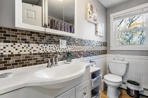 202 Mitchell Street Manchester NH 03103