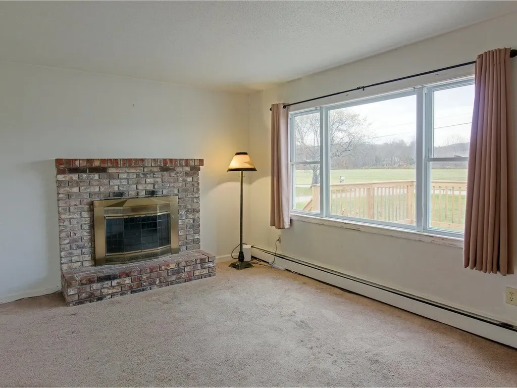 51 Hanley Lane Jericho VT 05465