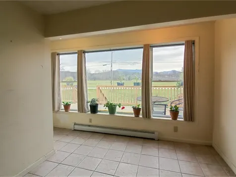 51 Hanley Lane Jericho VT 05465