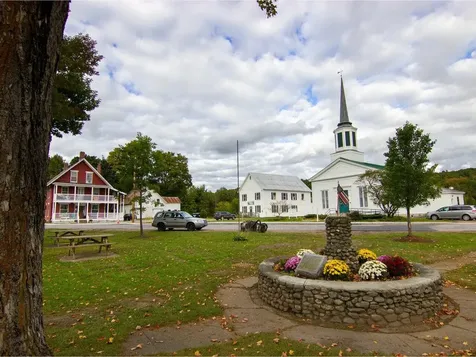 51 Hanley Lane Jericho VT 05465