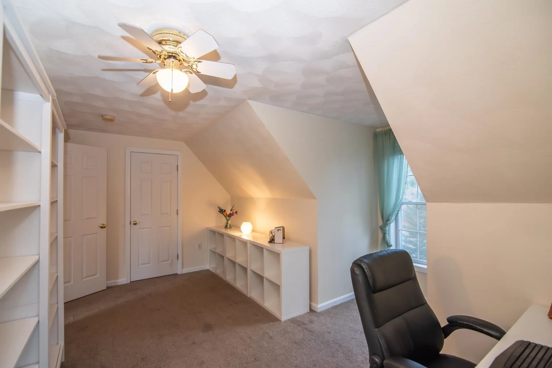 9 Abbey Road Raymond NH 03077