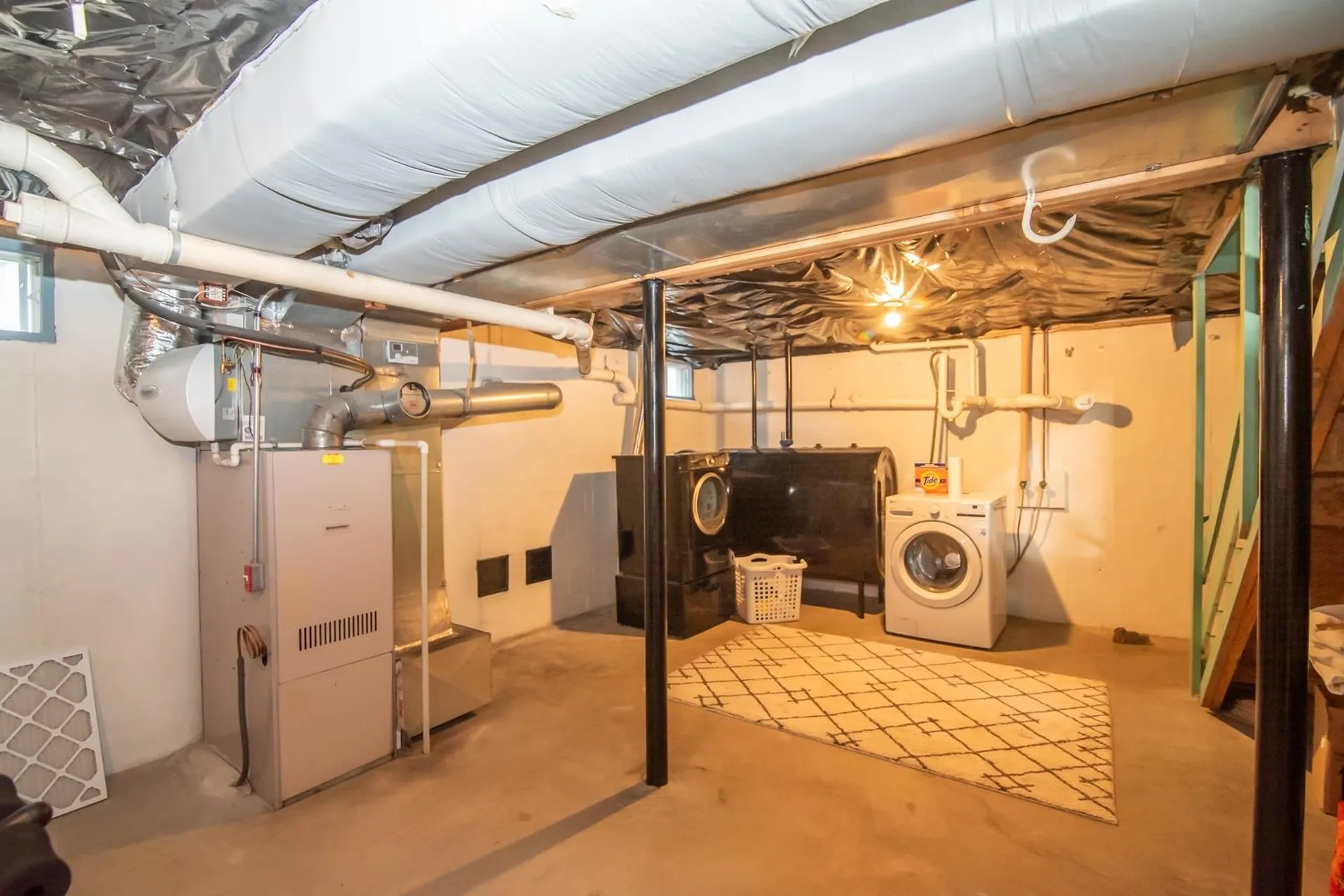 9 Abbey Road Raymond NH 03077