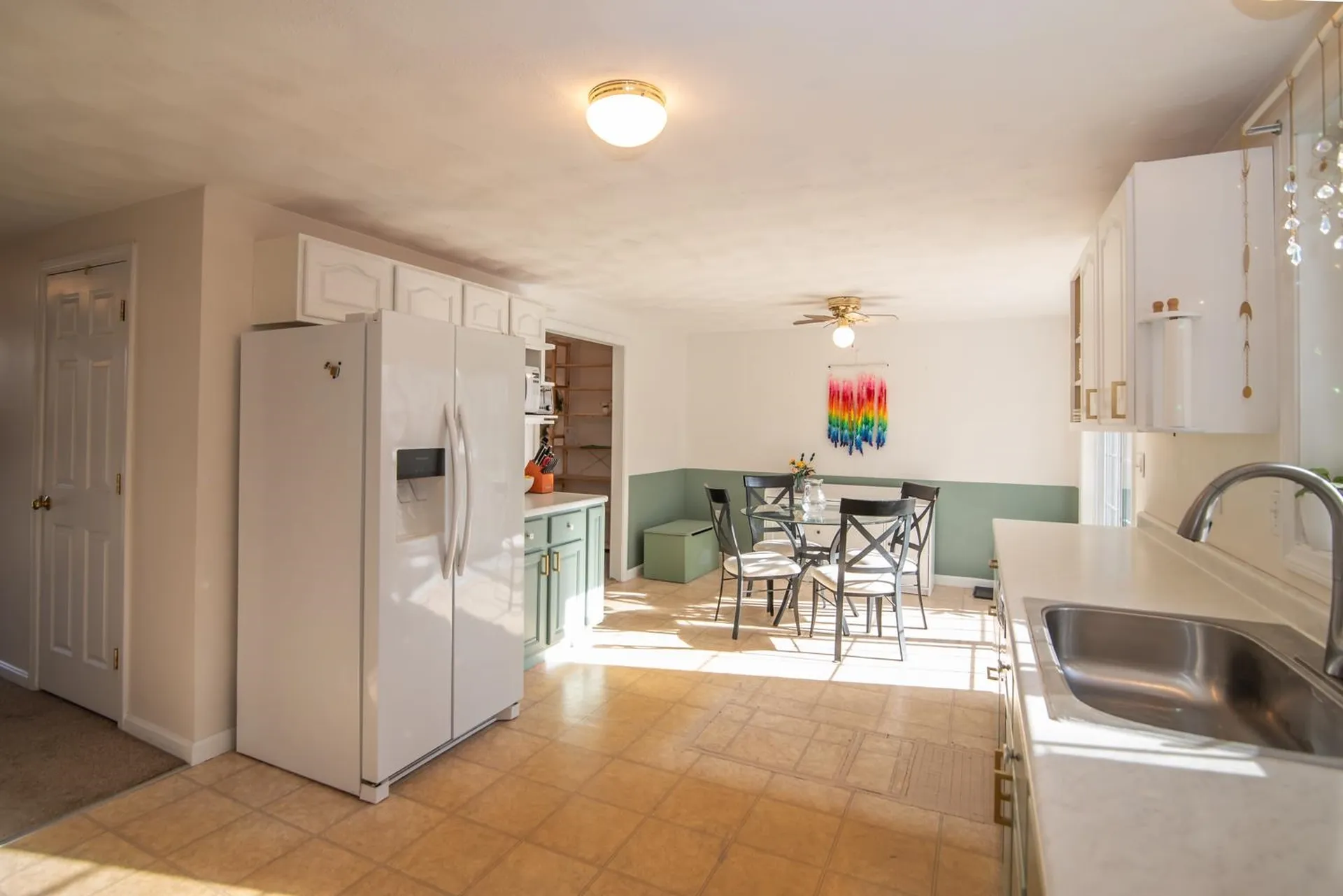 9 Abbey Road Raymond NH 03077