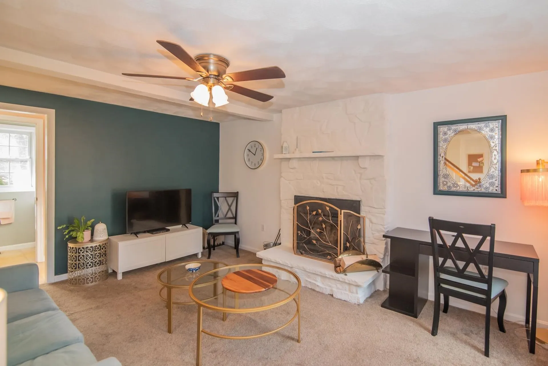 9 Abbey Road Raymond NH 03077