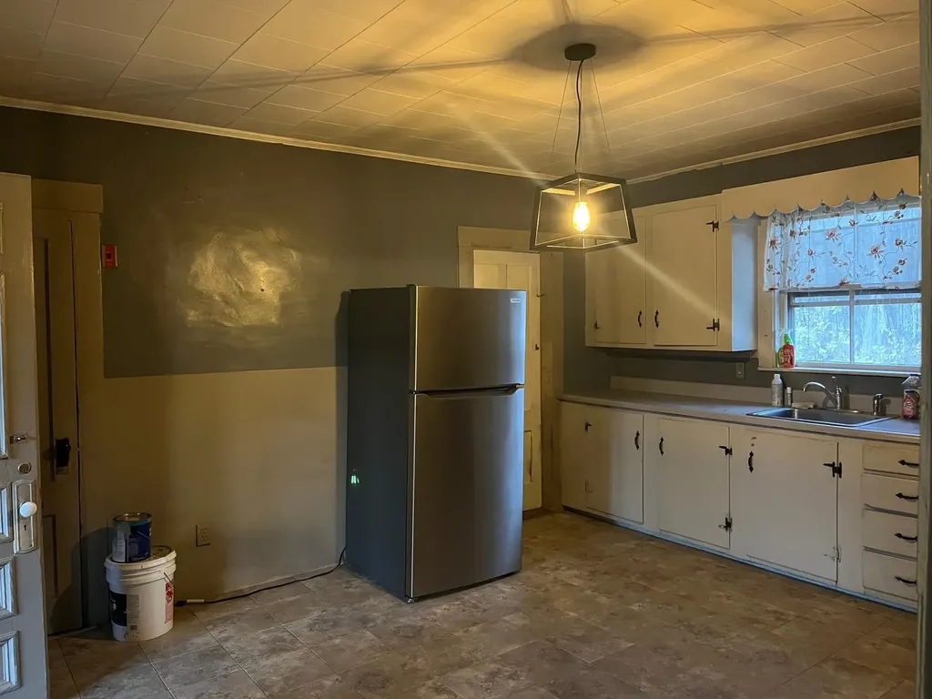 121 Riverside Drive Ashland NH 03217