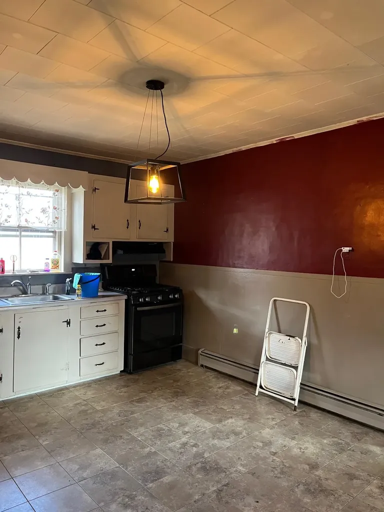 121 Riverside Drive Ashland NH 03217