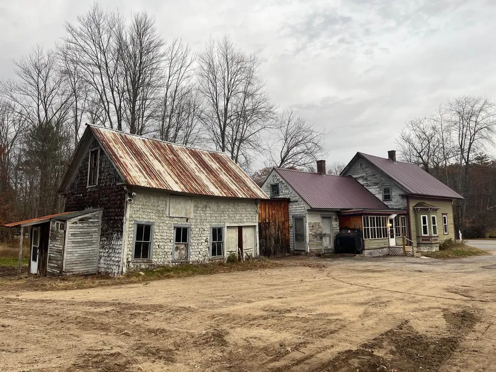 121 Riverside Drive Ashland NH 03217