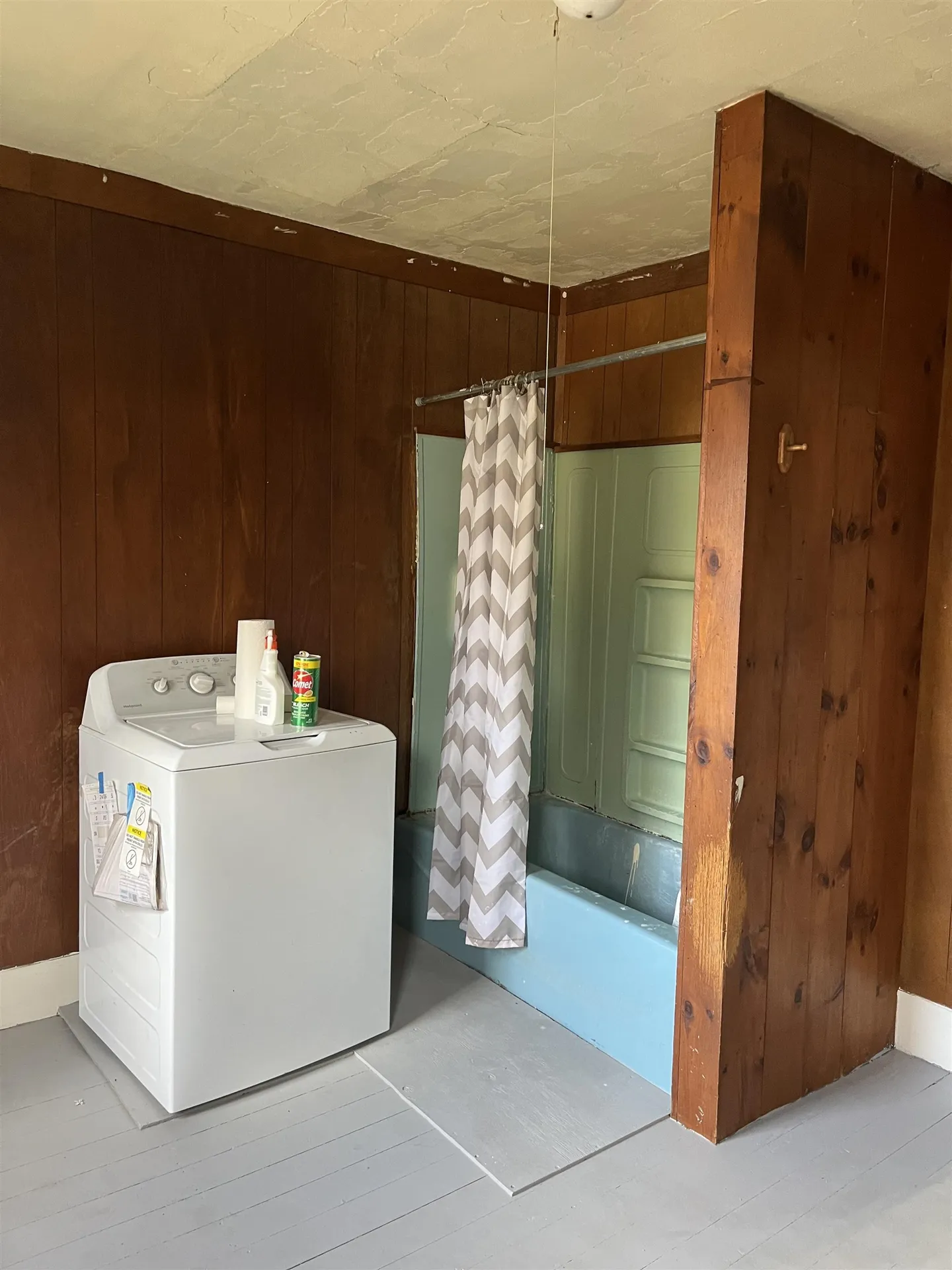 121 Riverside Drive Ashland NH 03217