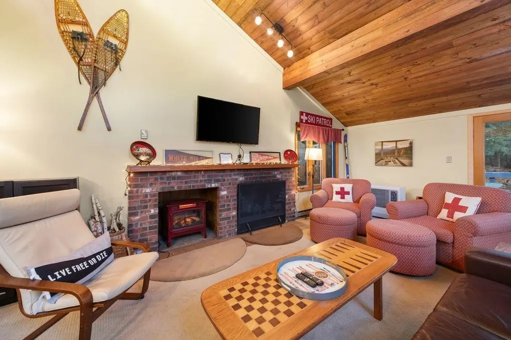 14 Parker Road Campton NH 03223