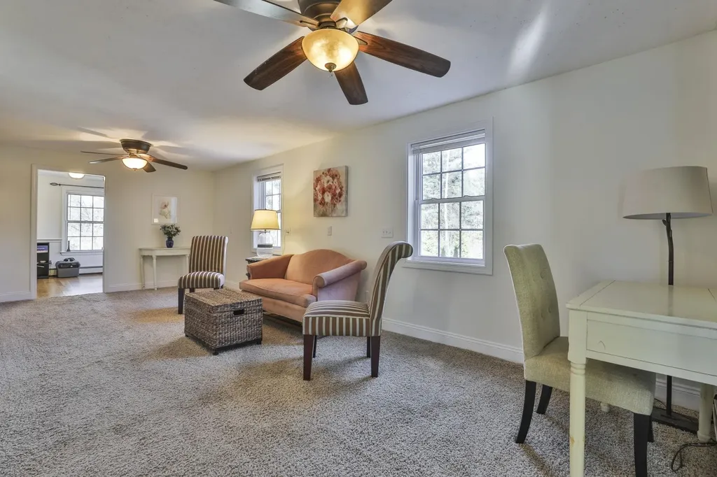 207 Oak Ridge Road Plaistow NH 03865