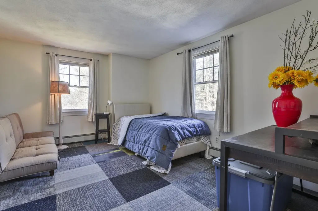 207 Oak Ridge Road Plaistow NH 03865