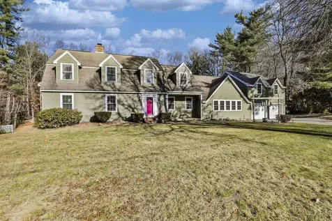 207 Oak Ridge Road Plaistow NH 03865