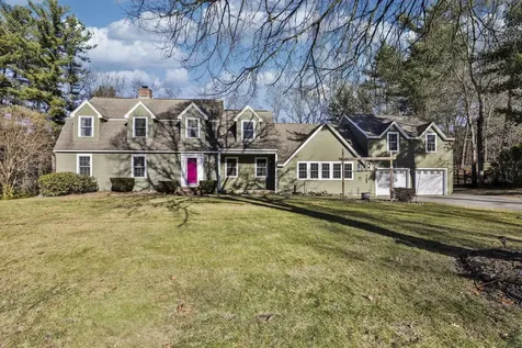 207 Oak Ridge Road Plaistow NH 03865