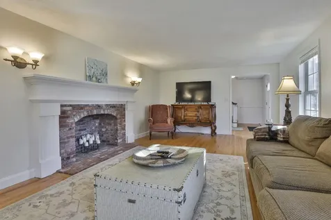 207 Oak Ridge Road Plaistow NH 03865