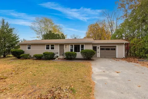 4 Barry Street Dover NH 03820