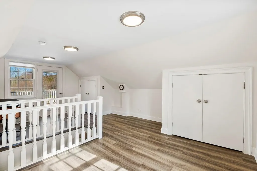 1016 County Street Bennington VT 05201