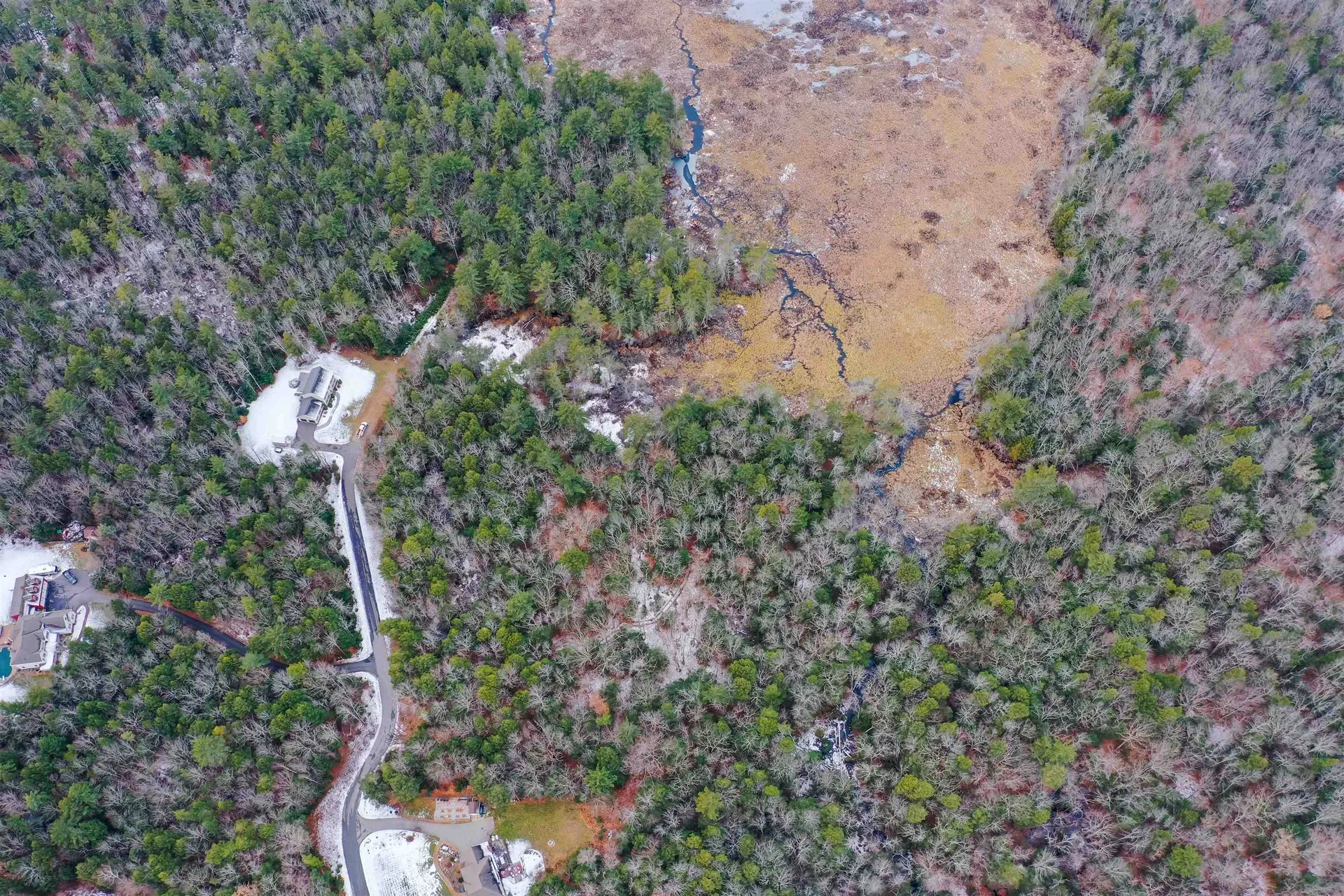 8 Heron Way Mont Vernon NH 03057