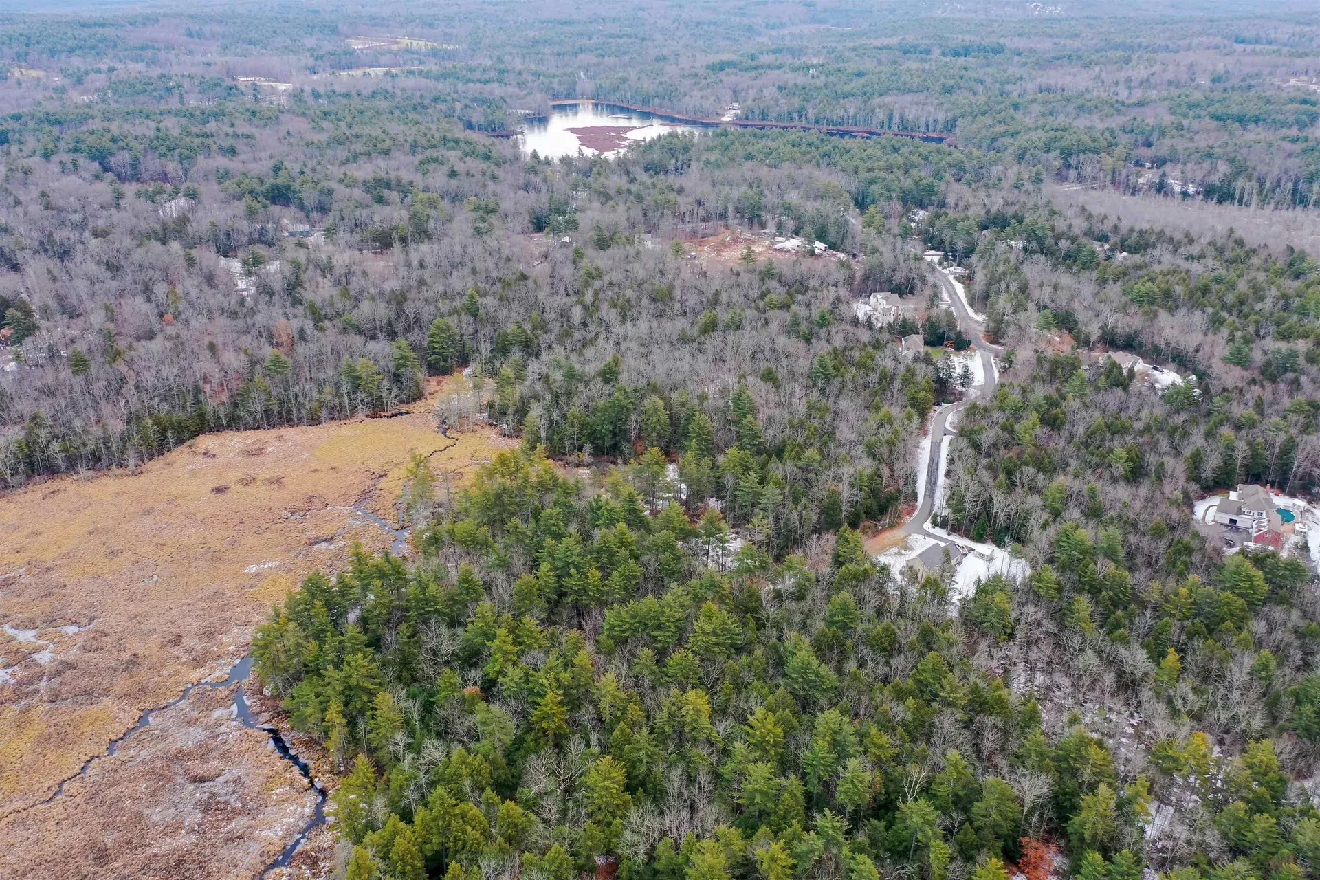 8 Heron Way Mont Vernon NH 03057