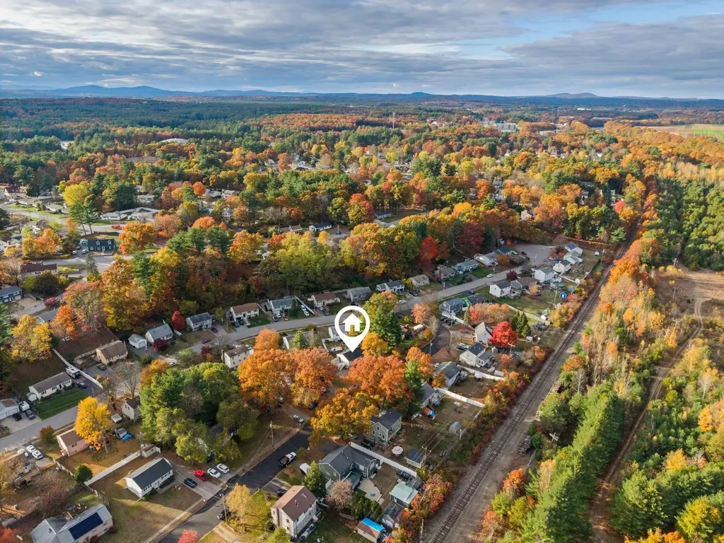 16 Cassandra Lane Nashua NH 03064