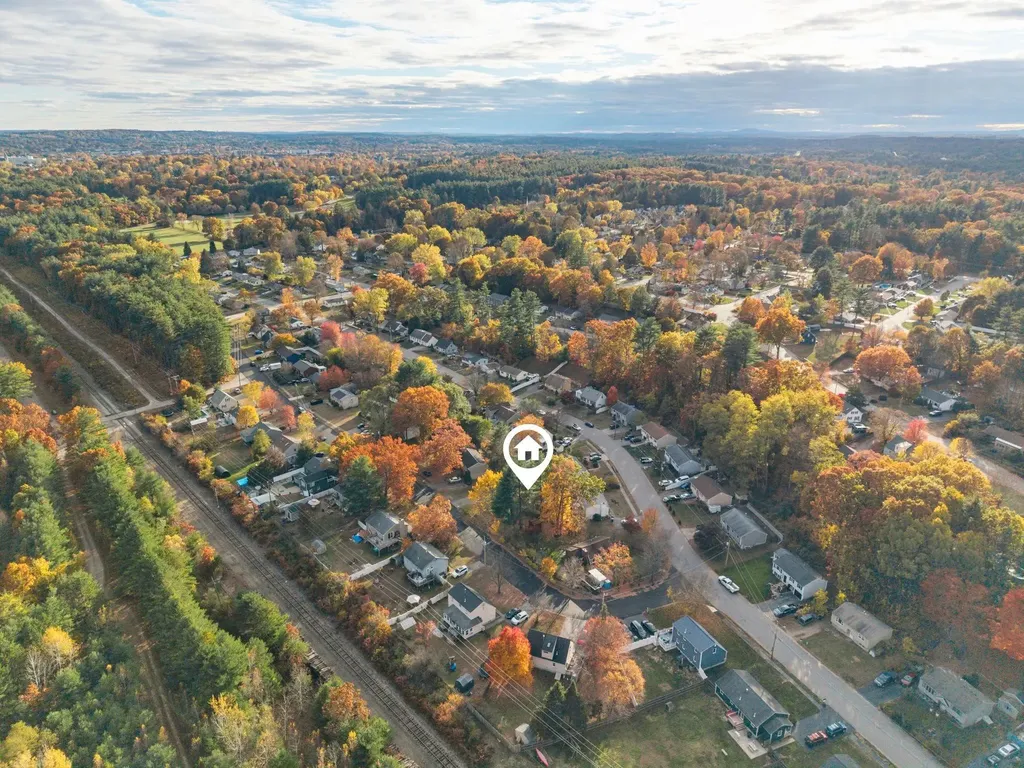 16 Cassandra Lane Nashua NH 03064