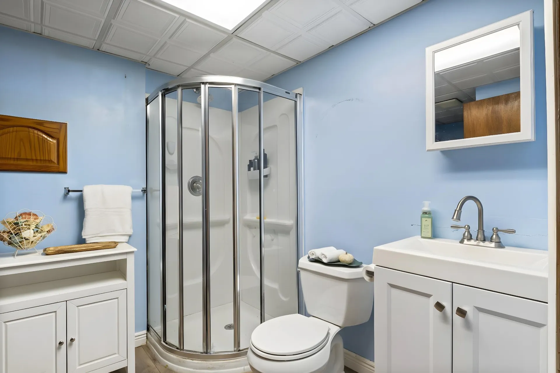 16 Cassandra Lane Nashua NH 03064