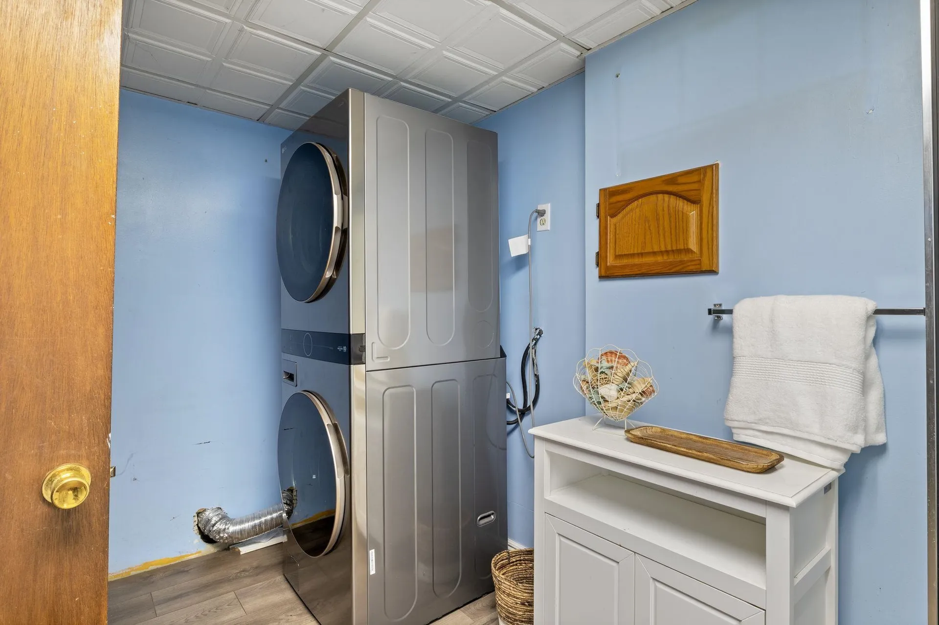 16 Cassandra Lane Nashua NH 03064