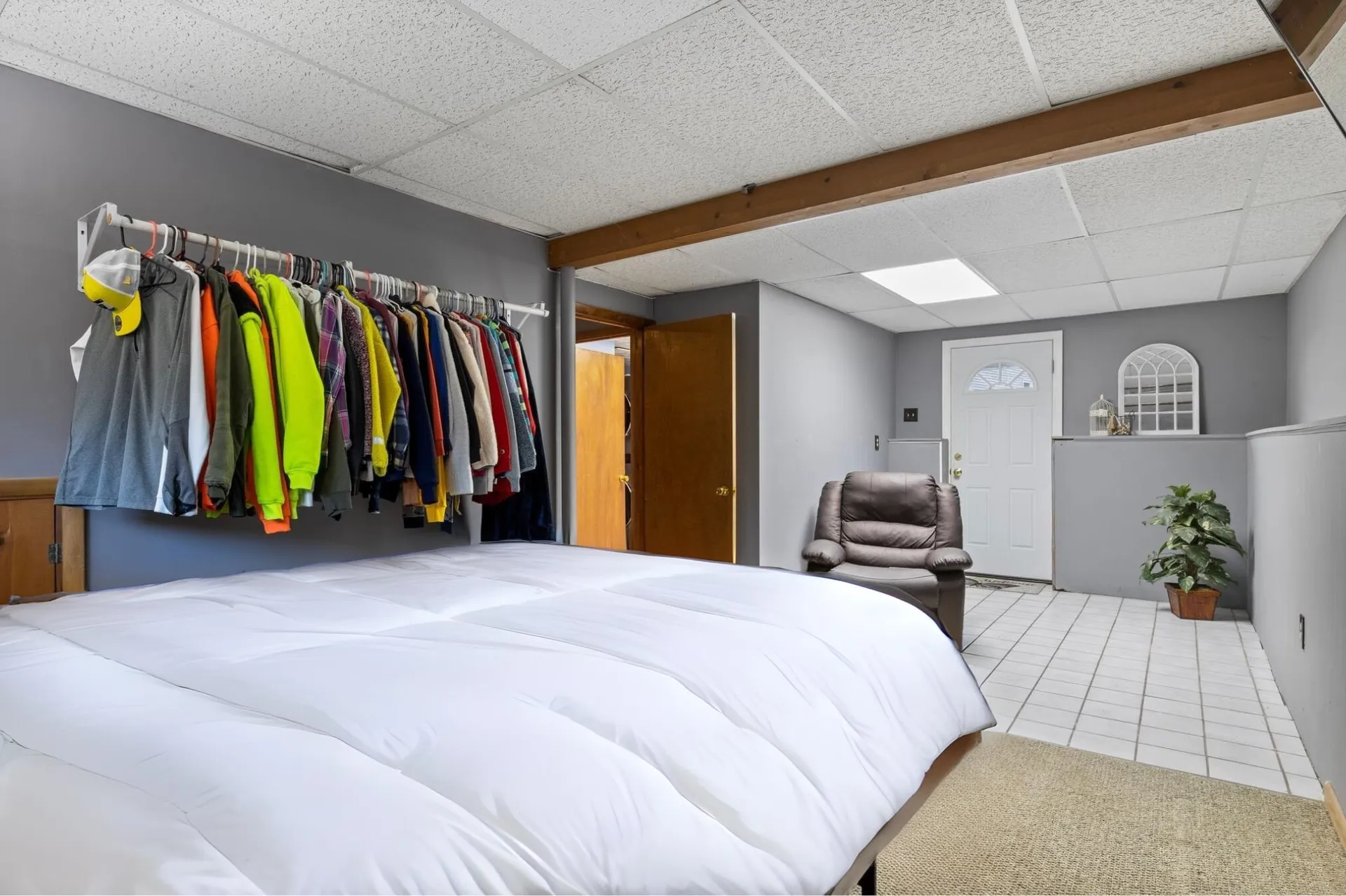 16 Cassandra Lane Nashua NH 03064