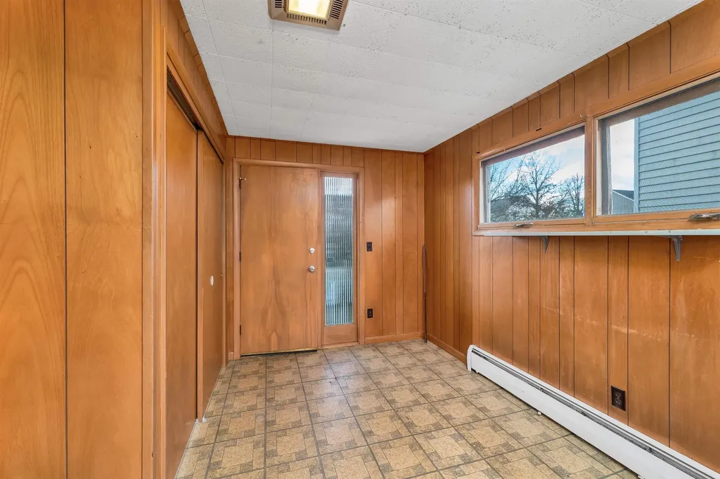 245 Laval Street Manchester NH 03102-2943