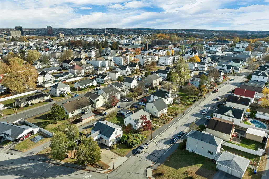 245 Laval Street Manchester NH 03102-2943