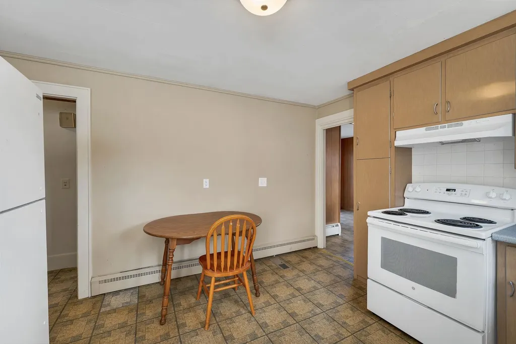 245 Laval Street Manchester NH 03102-2943