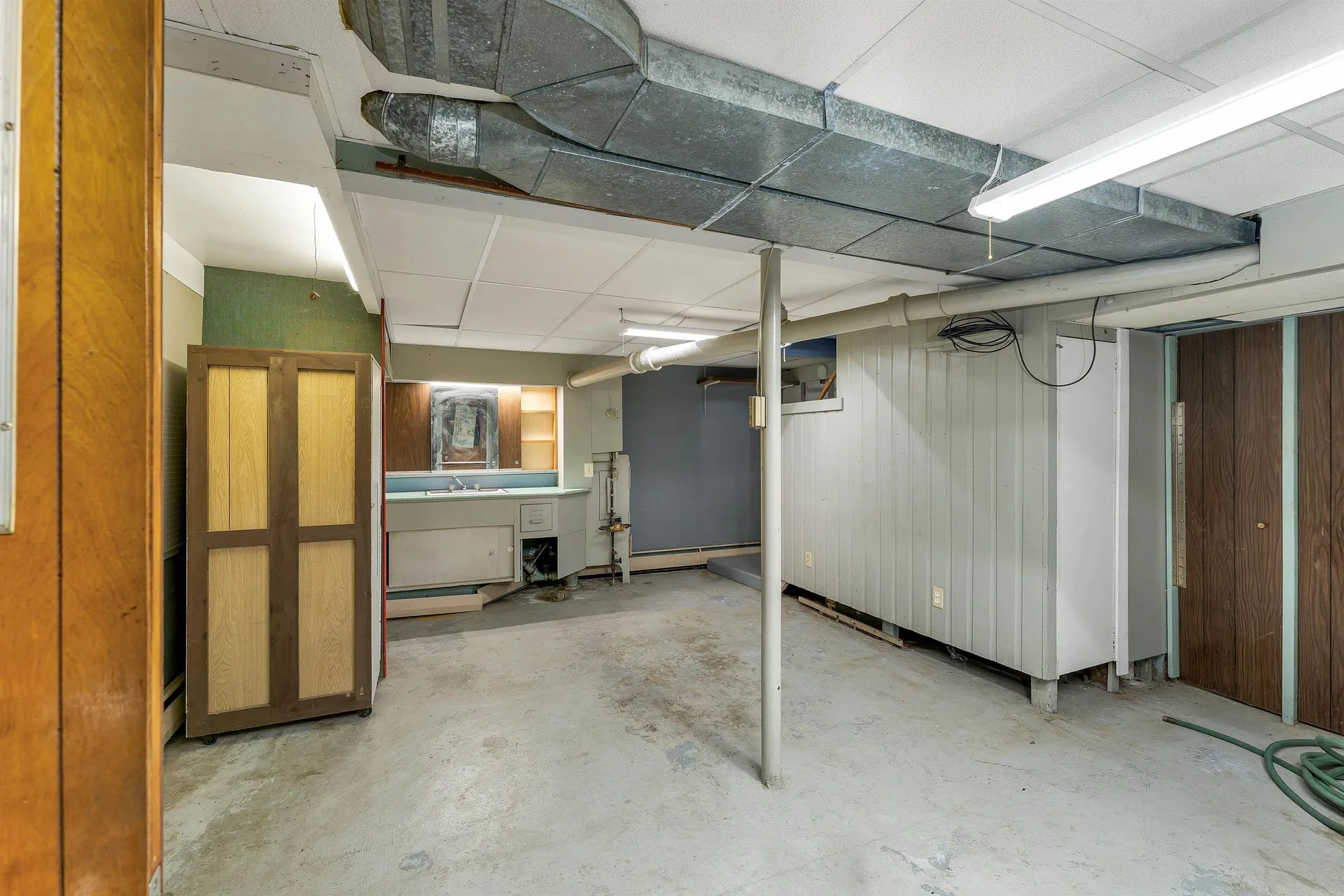 245 Laval Street Manchester NH 03102-2943