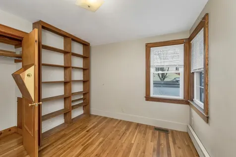 245 Laval Street Manchester NH 03102-2943