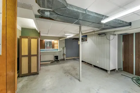 245 Laval Street Manchester NH 03102-2943