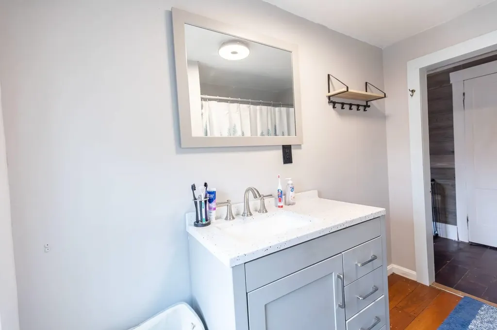 42 Windymere Drive Epsom NH 03234